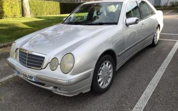 Mercedes classe e Saint-Trivier-de-Courtes