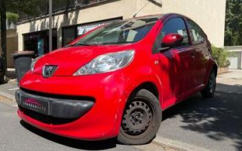 Peugeot 107 Saint-Maur-des-Fossés