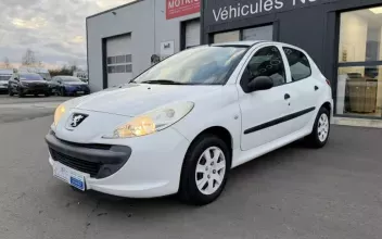 Peugeot 206 Saint-Georges-des-Groseillers