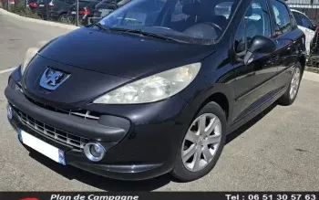 Peugeot 207 Les-Pennes-Mirabeau