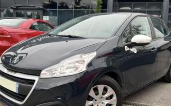 Peugeot 208 Taverny