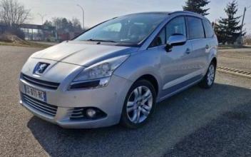 Peugeot 5008 Roussillon