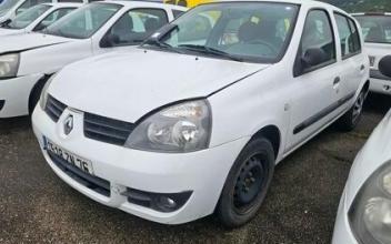 Renault clio Montreuil