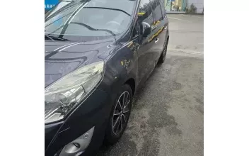 Renault Megane Saint-Louis