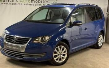 Volkswagen touran Paris