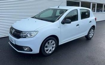 Dacia sandero Guingamp