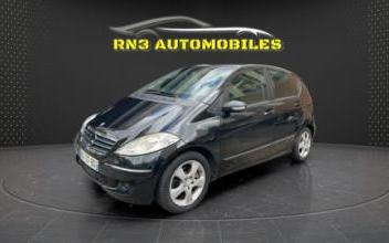 Mercedes classe a Pantin
