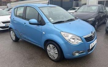 Opel agila La-Courneuve