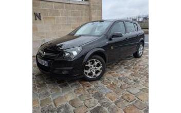 Opel astra Bordeaux