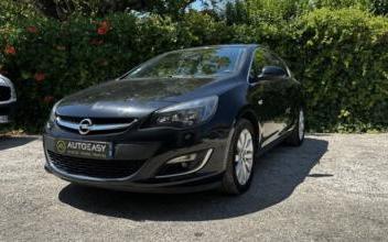 Opel Astra Sarrians