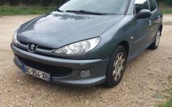 Peugeot 206 Veneux-les-Sablons