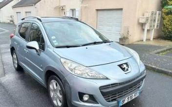 Peugeot 207 sw Romainville