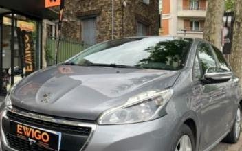 Peugeot 208 Montrouge