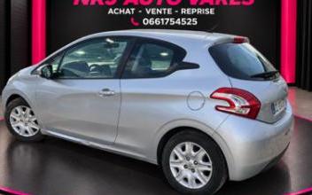 Peugeot 208 Saint-Pardoux-du-Breuil