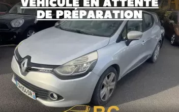 Renault Clio Saintes