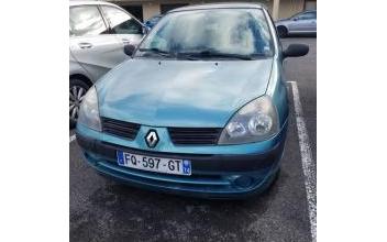 Renault clio ii Douvaine