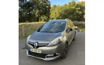 Renault Grand Scenic Le-Bignon