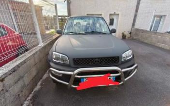 Toyota rav 4 Viels-Maisons