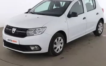 Dacia Sandero Issy-les-Moulineaux