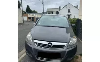Opel Zafira Saint-Quentin