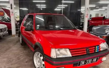Peugeot 205 Broons