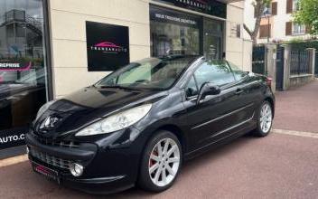 Peugeot 207 CC Les-Clayes-sous-Bois