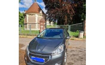 Peugeot 208 Le-Mesnil-Esnard