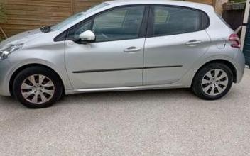 Peugeot 208 Cheptainville