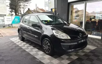Renault Clio Nantes