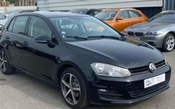 Volkswagen golf La-Courneuve