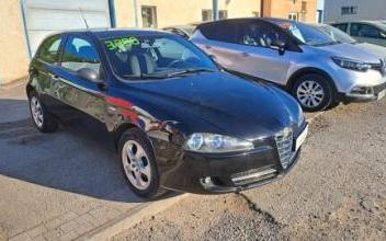 Alfa-romeo 147 Saint-Genis-Pouilly
