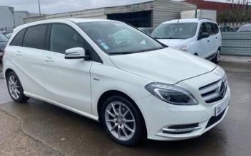 Mercedes classe b La-Courneuve