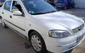 Opel Astra Vannes