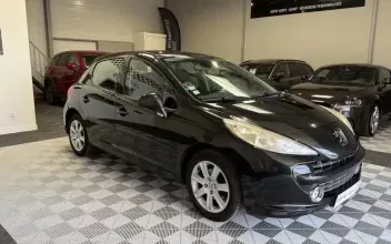 Peugeot 207 Chanceaux-sur-Choisille
