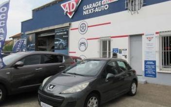 Peugeot 207 Le-Coudray-Montceaux