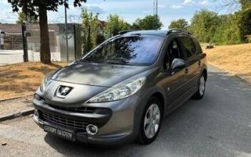 Peugeot 207 sw Montry