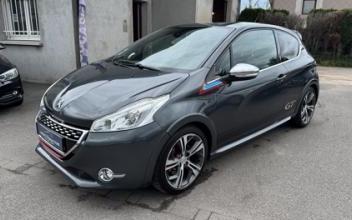 Peugeot 208 Saint-Nabord