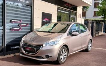 Peugeot 208 Les-Clayes-sous-Bois