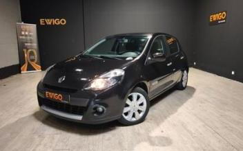 Renault clio Saint-Maximin