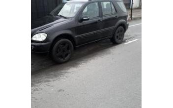 Mercedes classe m Lillebonne