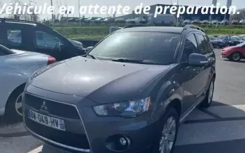 Mitsubishi Outlander Saintes