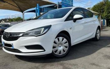 Opel Astra Montfermeil