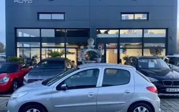 Peugeot 206 Nouvoitou