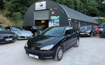 Peugeot 206 Sathonay-Camp
