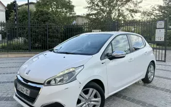 Peugeot 208 Romainville
