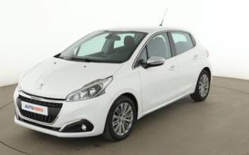 Peugeot 208 Issy-les-Moulineaux