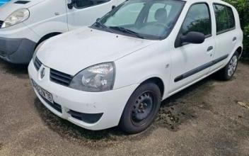 Renault clio Montreuil