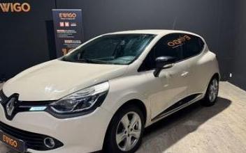 Renault clio Saint-Maximin