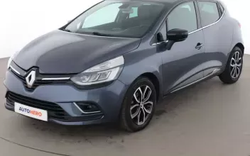 Renault Clio Issy-les-Moulineaux