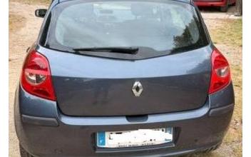 Renault clio iii Mérindol